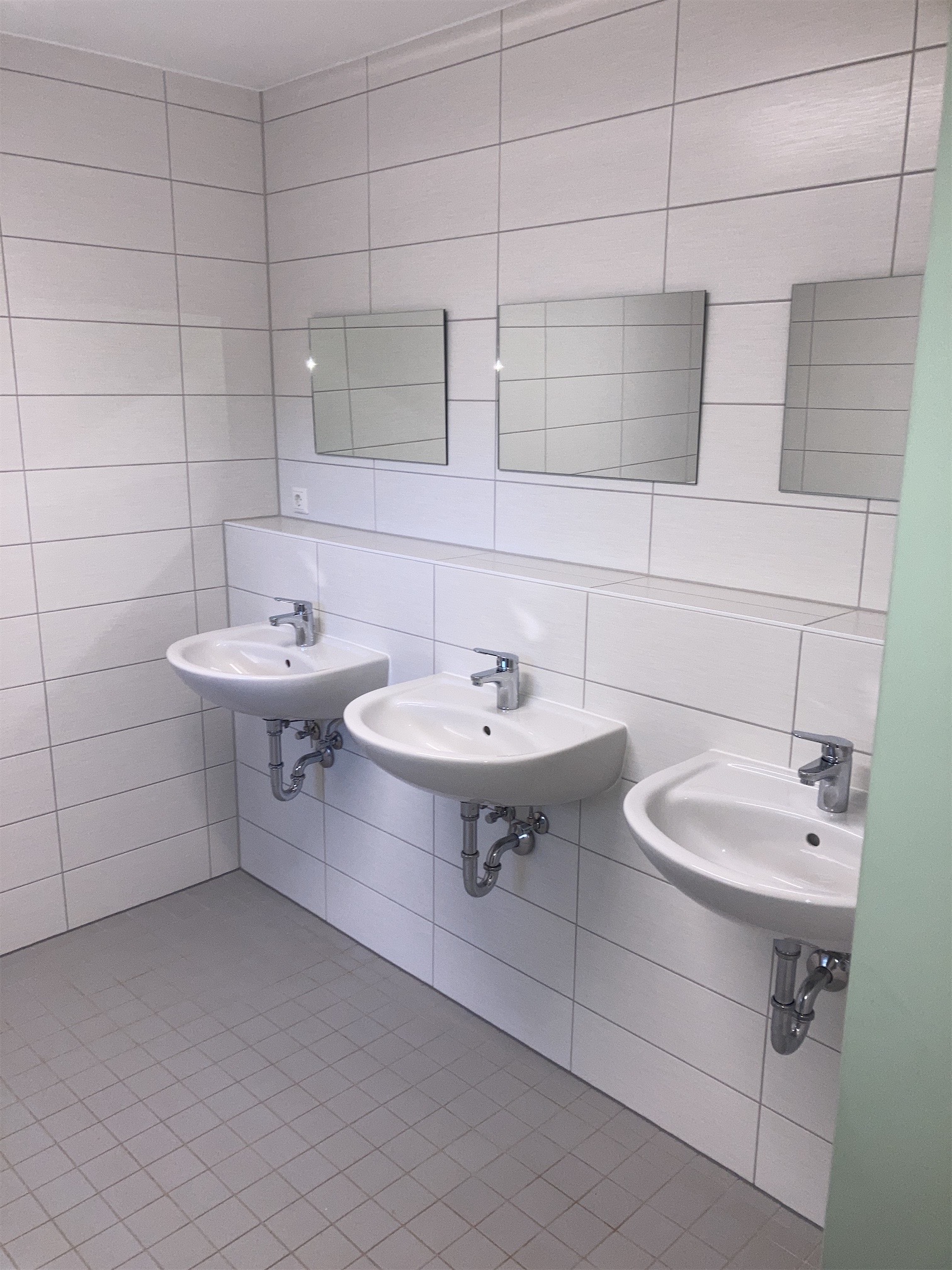 Sanierung Dusch- und WC-Anlagen